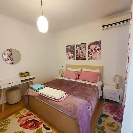 Oda ve Kahvaltı Kodra Tiran